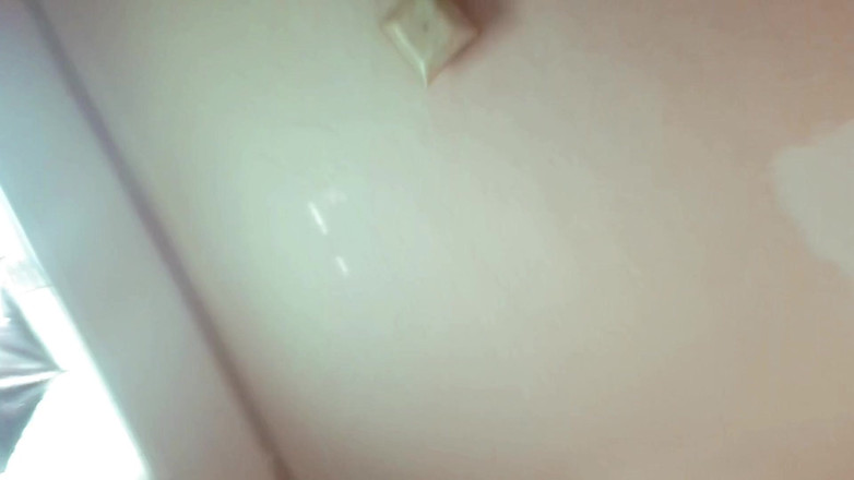 Iwazsoaking: 私のお尻の穴で妻をだまして