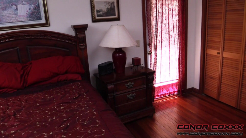 Horny Household: Bà Sally tham gia cuộc vui gia đình