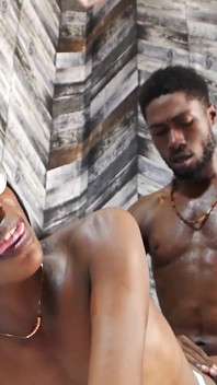 Întâlnire sexy în Africa