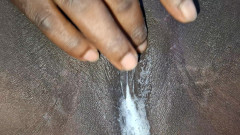 BMCs: 여기서 5초 만에 사정해요. 이 보지를 가까이서 보세요