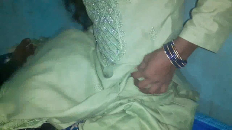 Bhabhi: 丈夫 妻子 后 icouple 爱 性感 XXX 印地语