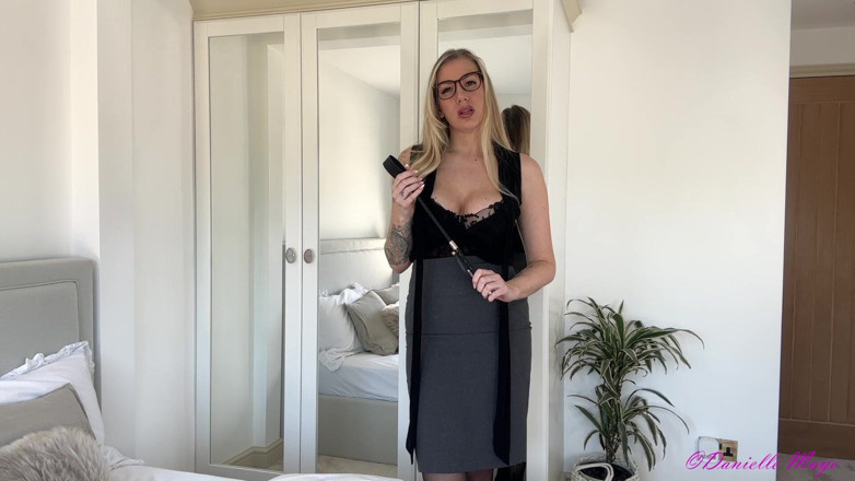 DanielleMaye: Teacher Rides Your Asshole