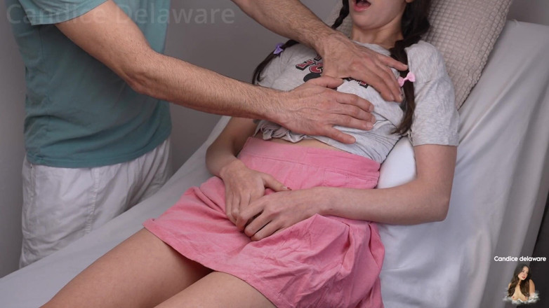 CandiceDelaware: Doctor Pervertido Usa El Coño De Un Lindo Paciente Para...