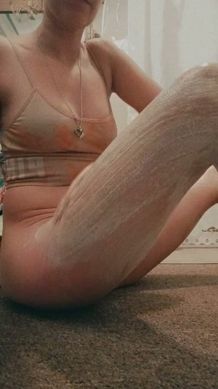 Summrbby: Look at This Ho