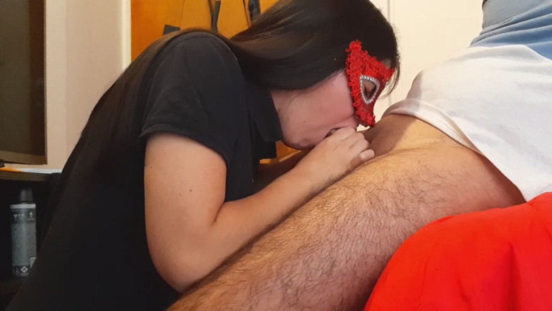 Littletara: Latina si sveglia e pensa solo a farsi spaccare il...