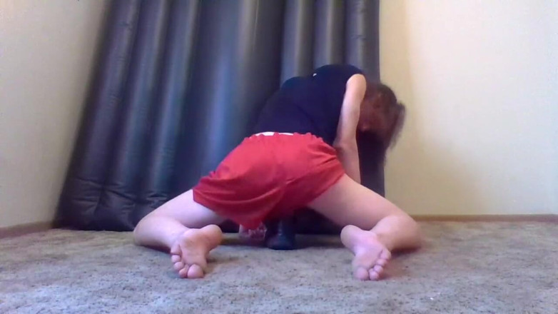 LilTaste: Red Shorts Wedgied Against My Sphincter and Shoe Fucking