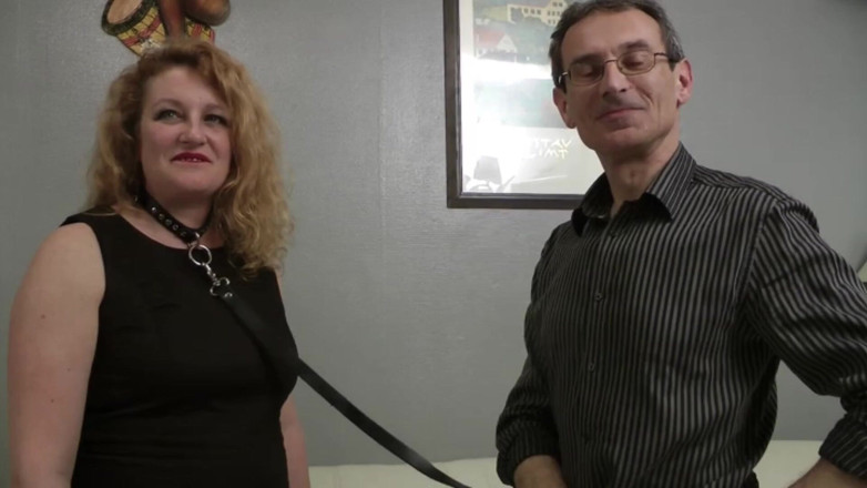 Matureandco: Dois grandes paus pretos para uma mulher madura libertina