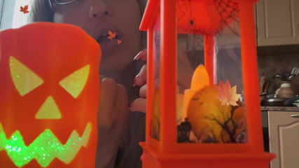 FinDom Goaldigger: あなたの女神アスムル唇変身フィンダム女性化のための口を尖らせる