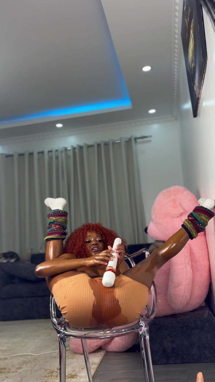 SEXXY-DAISY: Squirting While My Romper Is on Looks and Feels Incredibly...