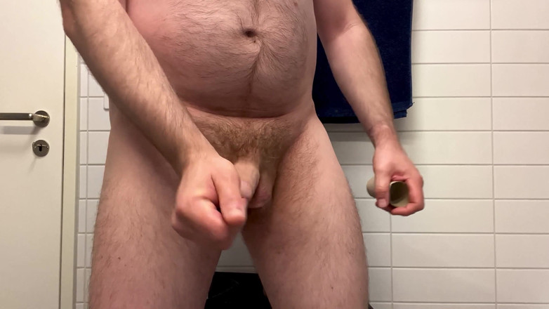 Beardedcummer: 私の太ったコックで遊ぶ