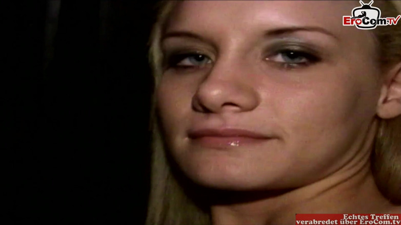EroCom: Sexy blondes schätzchen wurde auf der straße für einen one-night-stand...