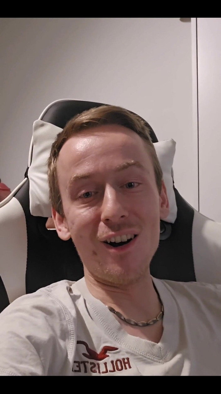 The Max Powers: Гигантский оргазм от Coyote 3.0 крупным планом