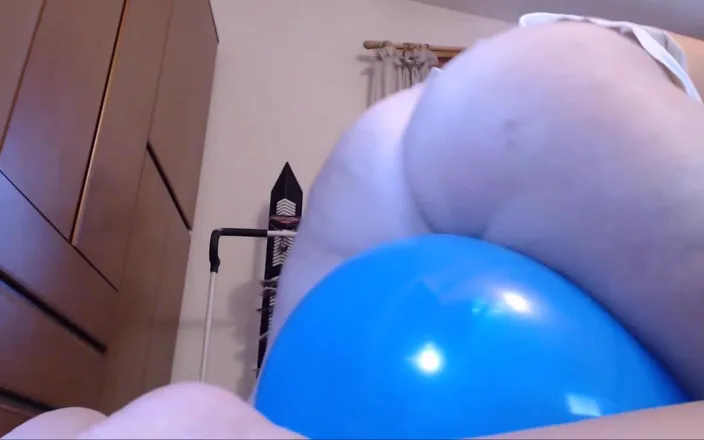 Nicoletta Embassi: Collection of Exciting Videos of Balloons to Be Enjoyed Over...