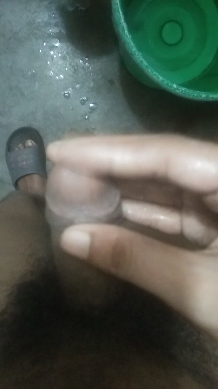 Viral_tiktokar: Eu não podia à noite, então eu fui ao banheiro