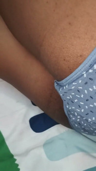 Indická telugská speciální třída v sexuálních videích školačky