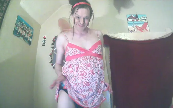 sillymillie4: Millie Panty Try on 2 with Chastity