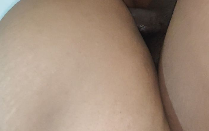 Pinki rockstar: Quick Ride Creampie Pussy Cumshot