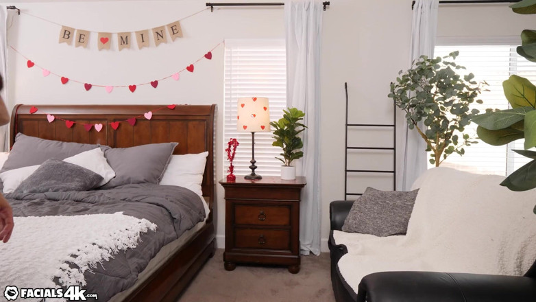 FACIALS4K: Valentine’s Facial Orgy