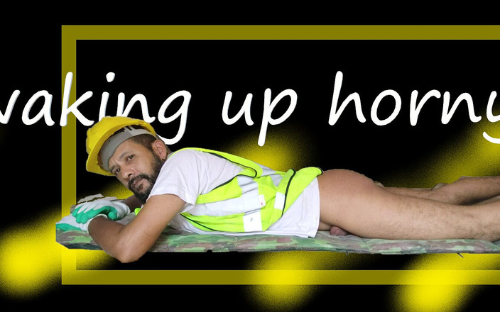 Stink HairyMale: Budzić się napalony