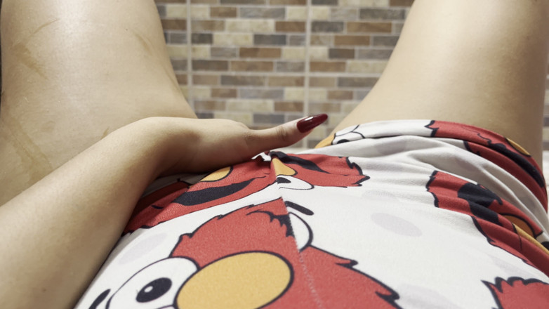 lindaa77: Sexy neuktocht in de kledingtuin
