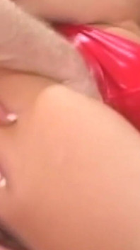 Hot blonde loves anal fuck and dildo