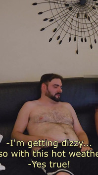 Prietena mea turcă heteroaică ejaculează în gura mea după muie reciprocă și lins de cur și futai cu degetul pentru prima dată