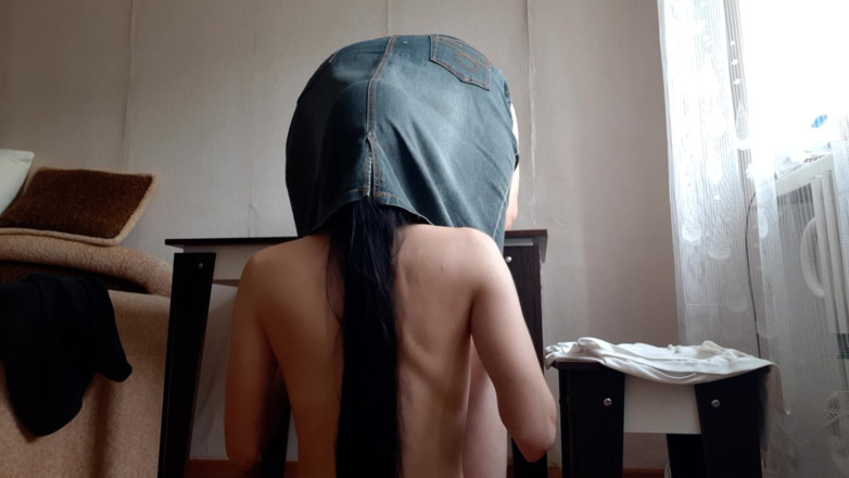 Lesbian-candys: 試験に合格するために先生の尻を舐めている
