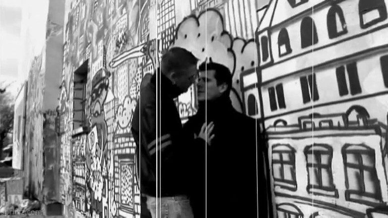 Spritzz: Jangan Bercakap Dengan Orang Asing