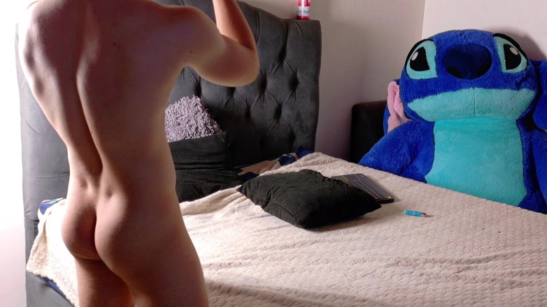 Icyhot707: Beautiful Angle of My Ass Cute Light