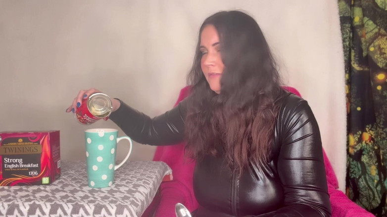 MissFFW: Mlle FFWs, tasse de thé parfaite