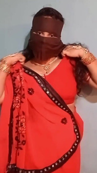 Gaali cu Bhabhi Ji la cerere