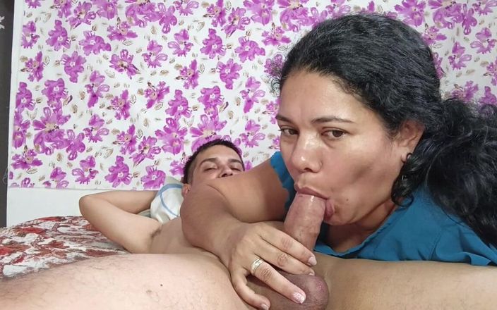 Valkyrieandluigy: Beautiful Girlfriend Giving Me a Delicious Deepthroat Blowjob