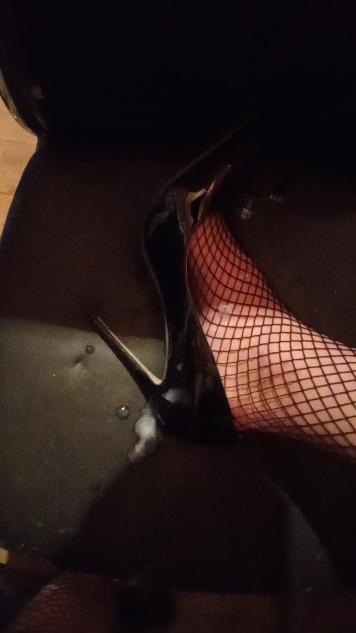 Georgia cross: Büyük yarak boşalması