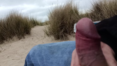 Rockardglans: Zwei spermaladungen in der Öffentlichkeit am strand, blankziehen, wichsen, sperma ohne...
