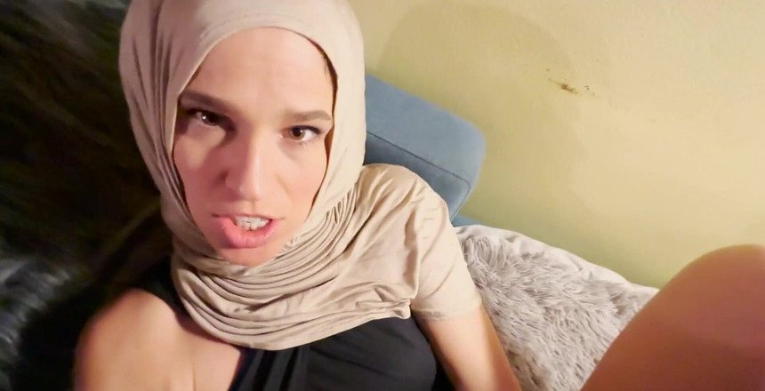 VibeWithMommy: ¡Stepaunt conservador come un culo y pide preñada!