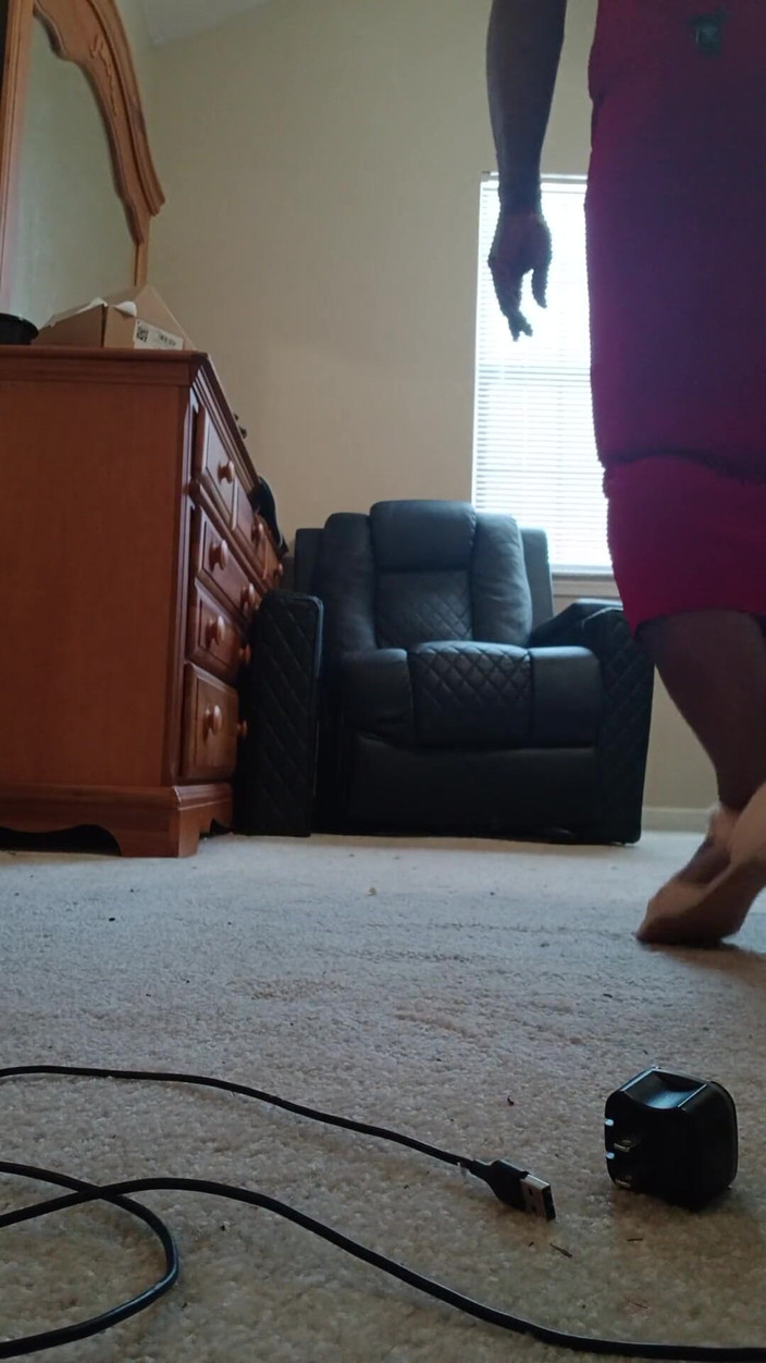 DURABLE PAPYRUS93: 赤いドレス・女装者 女装者