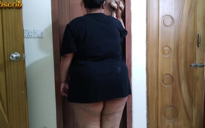 Aria Mia: Indian Hot Aunty Sucks My Big Cock &amp; I Cums in...