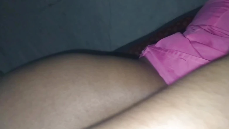 Desisex: Bangladeşli güzel kız domalarak sikişiyor