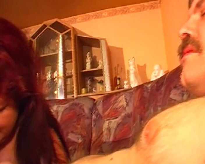 BB video: Trong hộp cũ, bạn đụ tốt # 7- nói bằng tiếng Đức