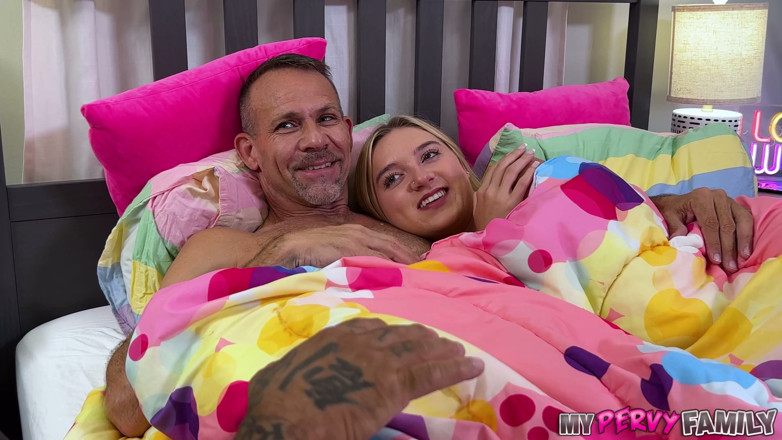 My Pervy Family: Mypervyfamily - Behind the Scenes with Molly Cooper &amp; Filthy Rich!