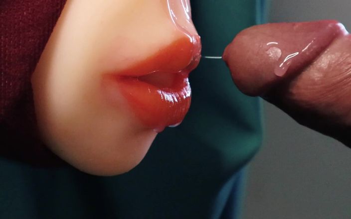Beauty doll Belle: Gırtlağına kadar alıyor büyük yarak