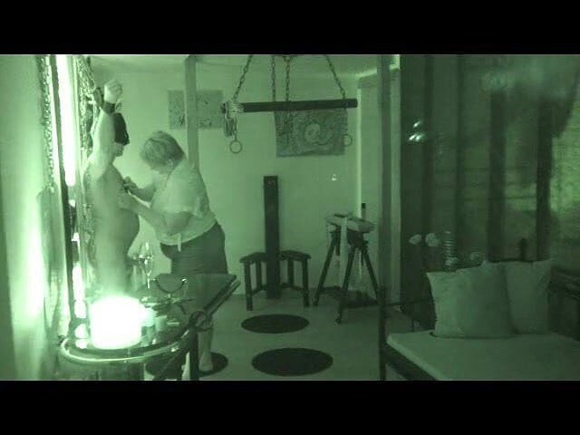 Anna Devot: Otrok na kříži