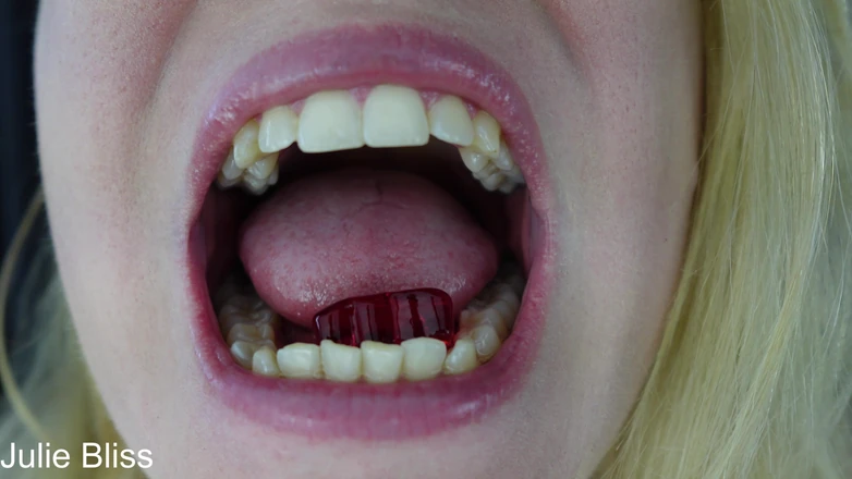 Julie Bliss: Happy Eat Day - Swallow and Digestion Documentary
