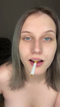 Augen auf dich schießen, während ich rauche