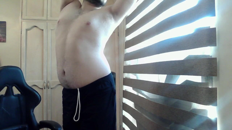 Himbo_Fox: ホット・マスラル・スタッド・ポンプ・アイアン