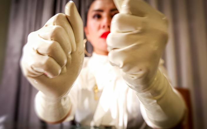 DominaFireOfficial: 乳胶手套恋物癖asmr