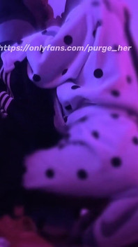 B * Tch muda menghisap saya kering selepas bertemu dengannya di membeli-belah