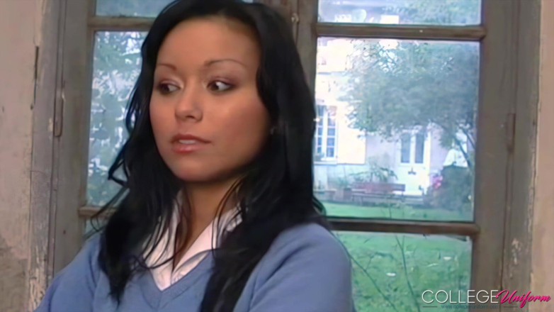 College Uniform: Interviu cu Lily S