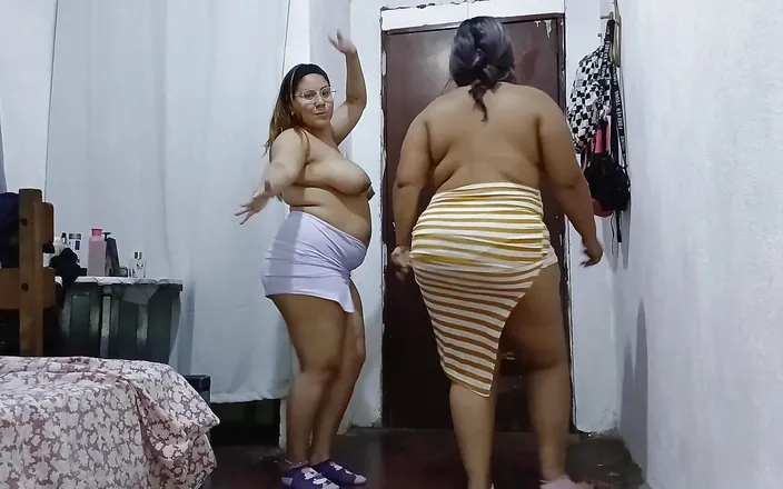 SugarPose: Two Big Booty Latina Girls Dancing