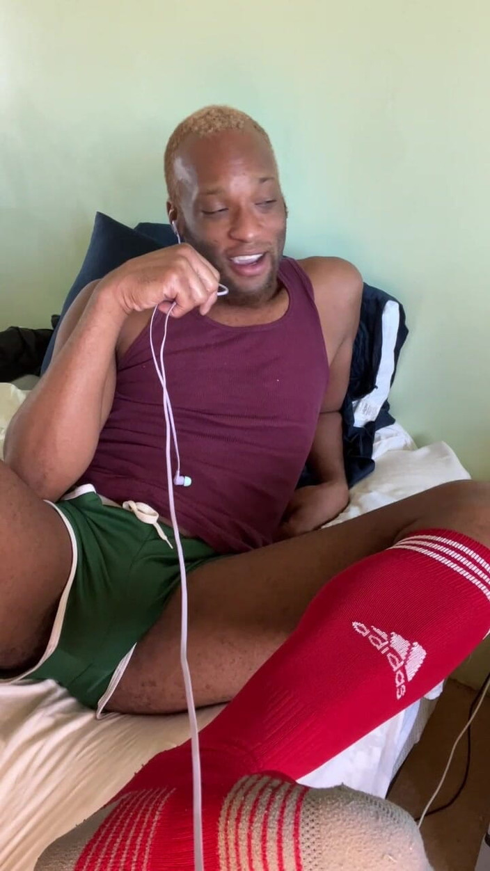 Kennie Jai: Wichs für einen kunden